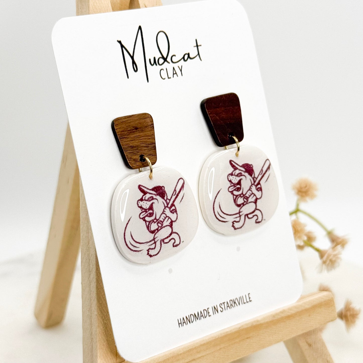 Swinging Bully | Wood Post