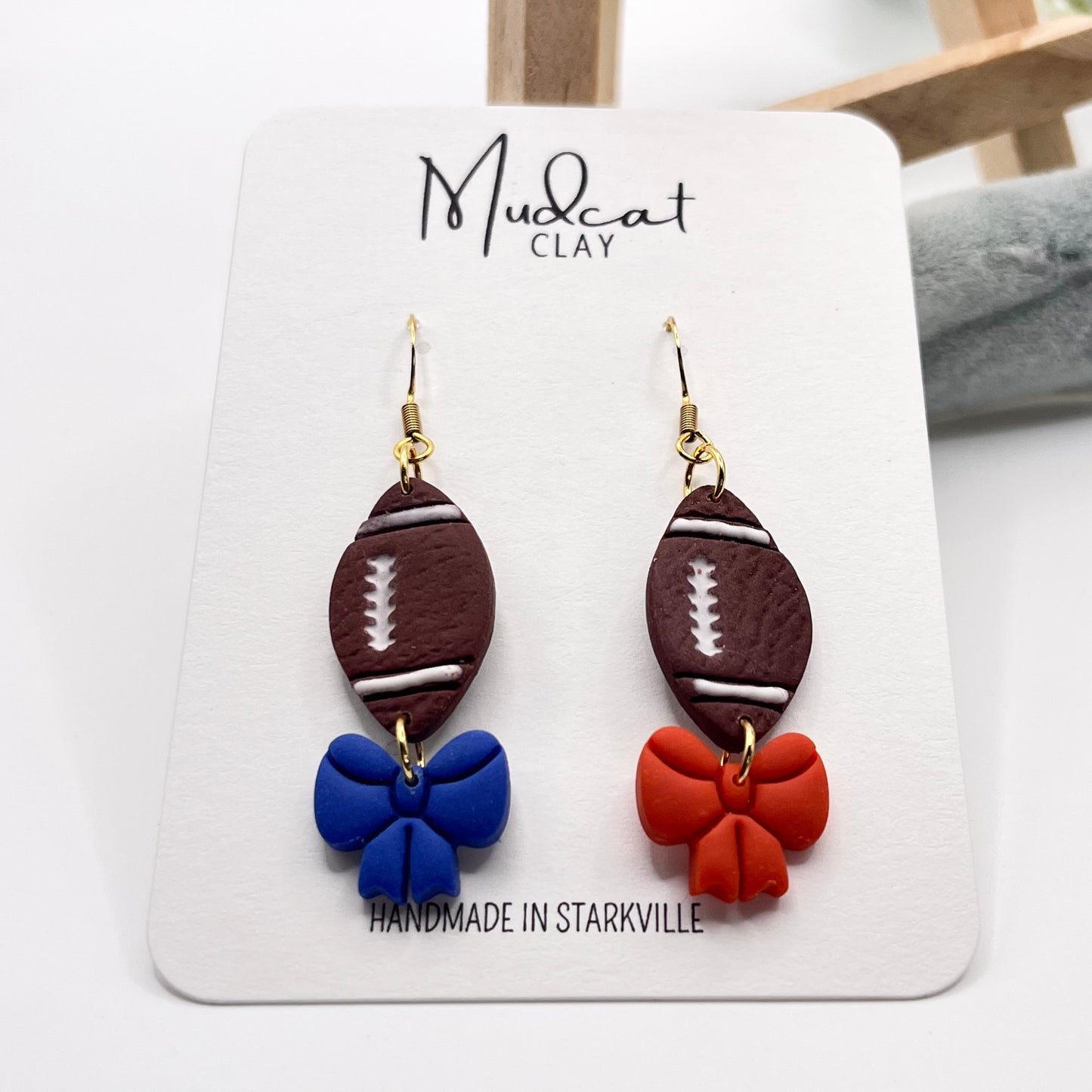 SA | Footballs and Bows