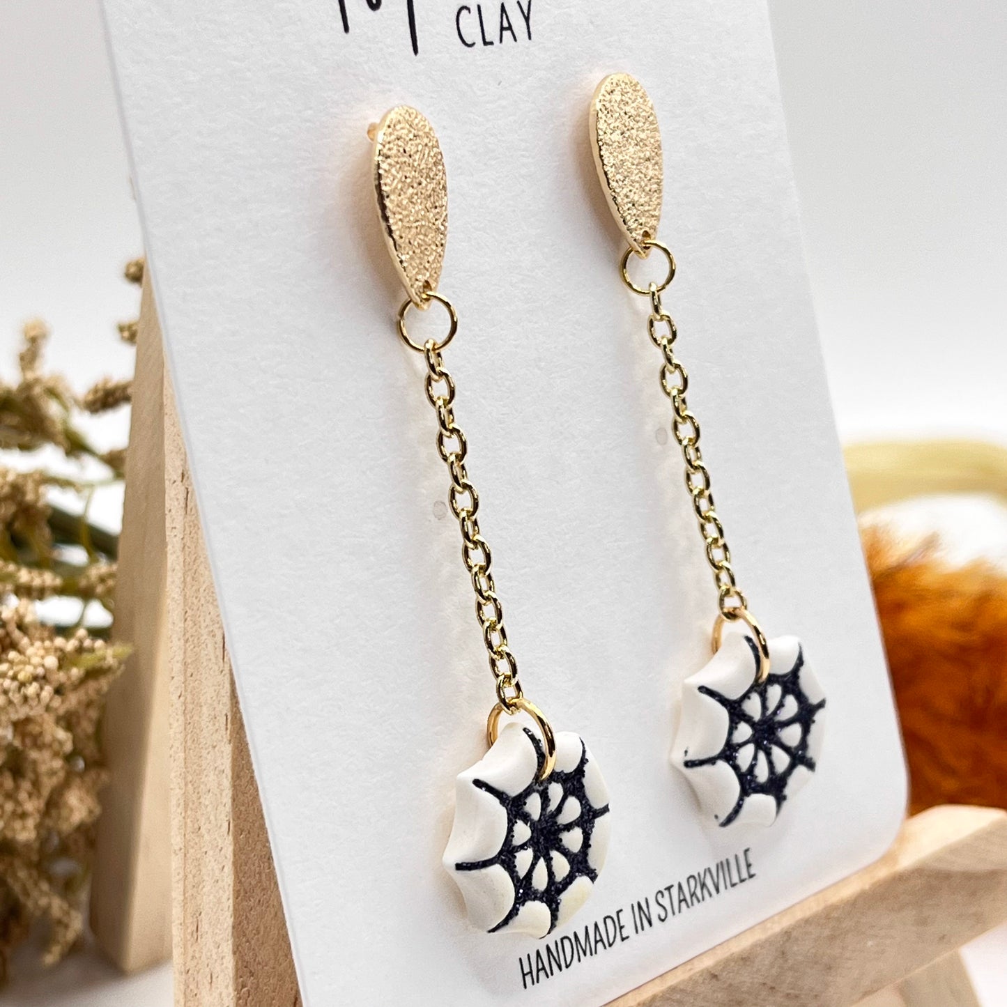Spiderweb Dangles