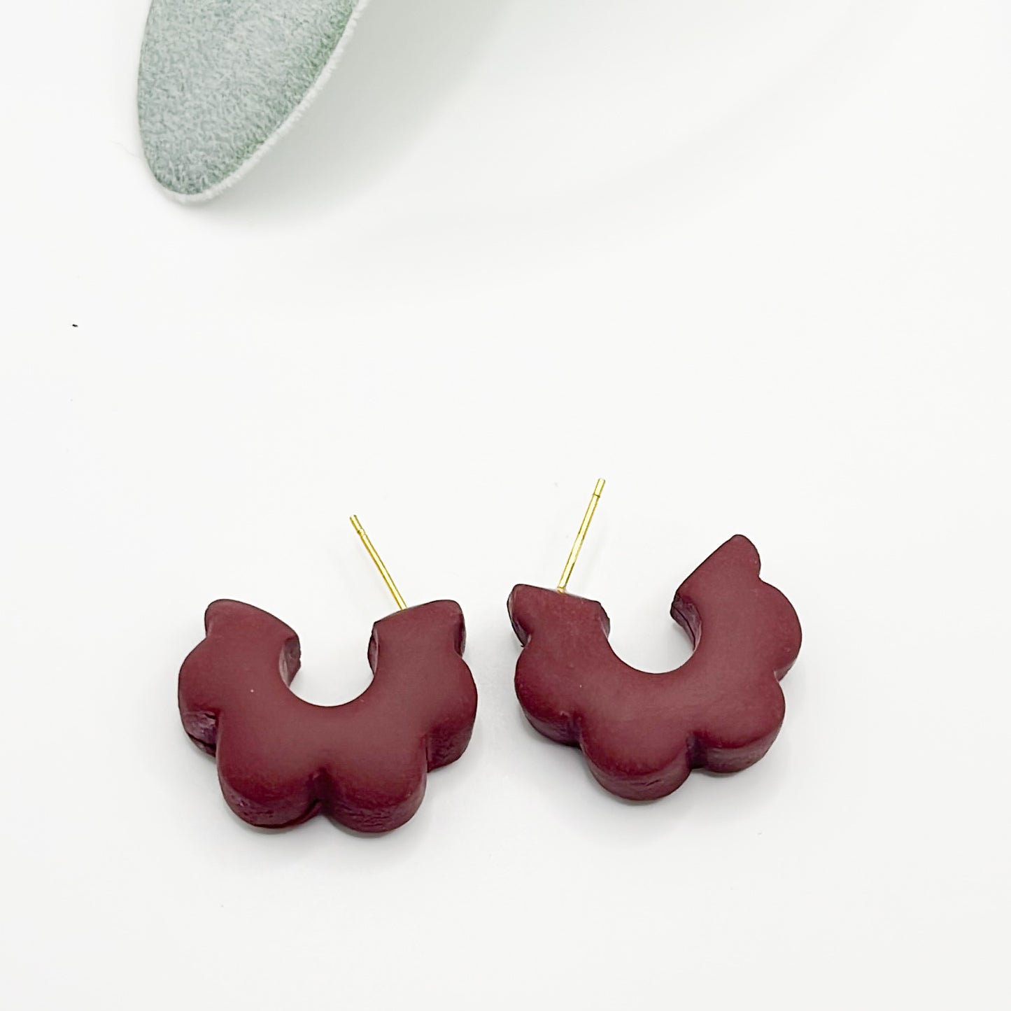 1" Scalloped Hoops | Multiple Colors