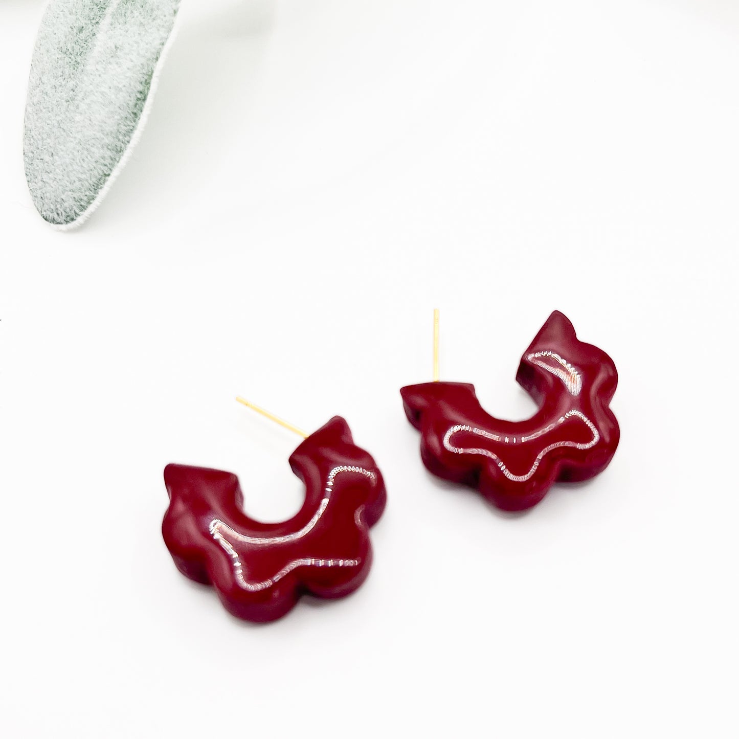 1" Scalloped Hoops | Multiple Colors