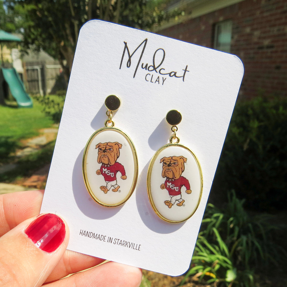 Mississippi State “College Vault” Collection | Walking Bully Earrings