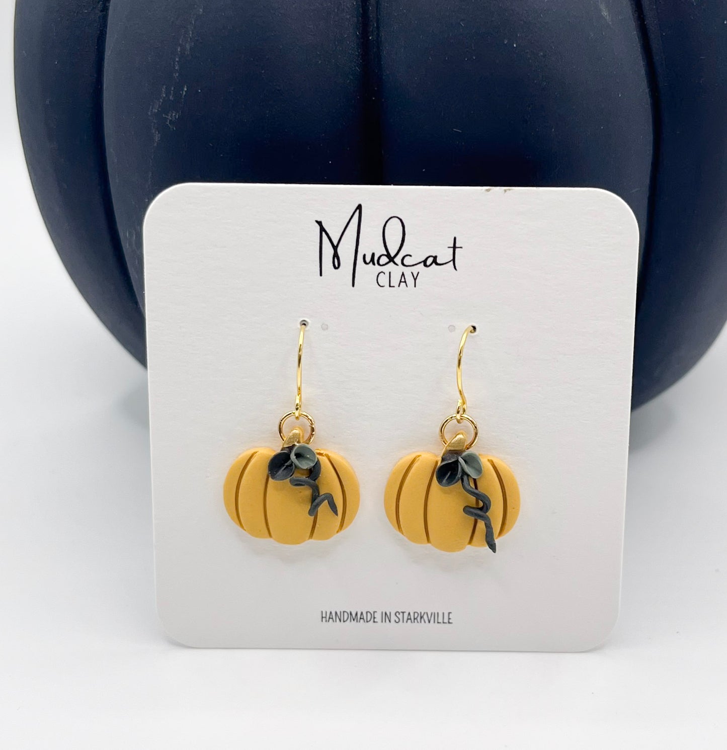 Small Pumpkins | Mustard Yellow w/ Vine