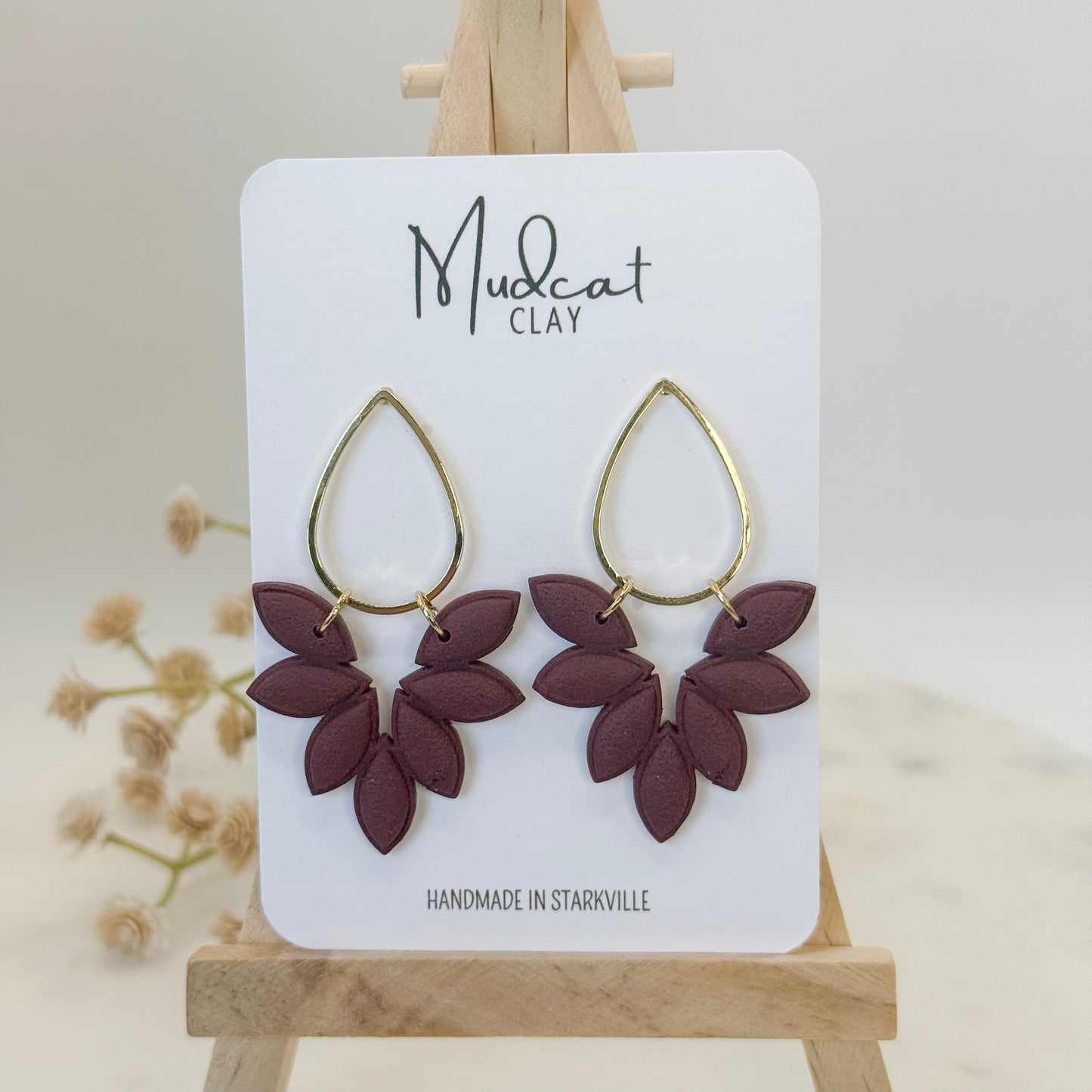 Elegant Leaf Drop | Maroon