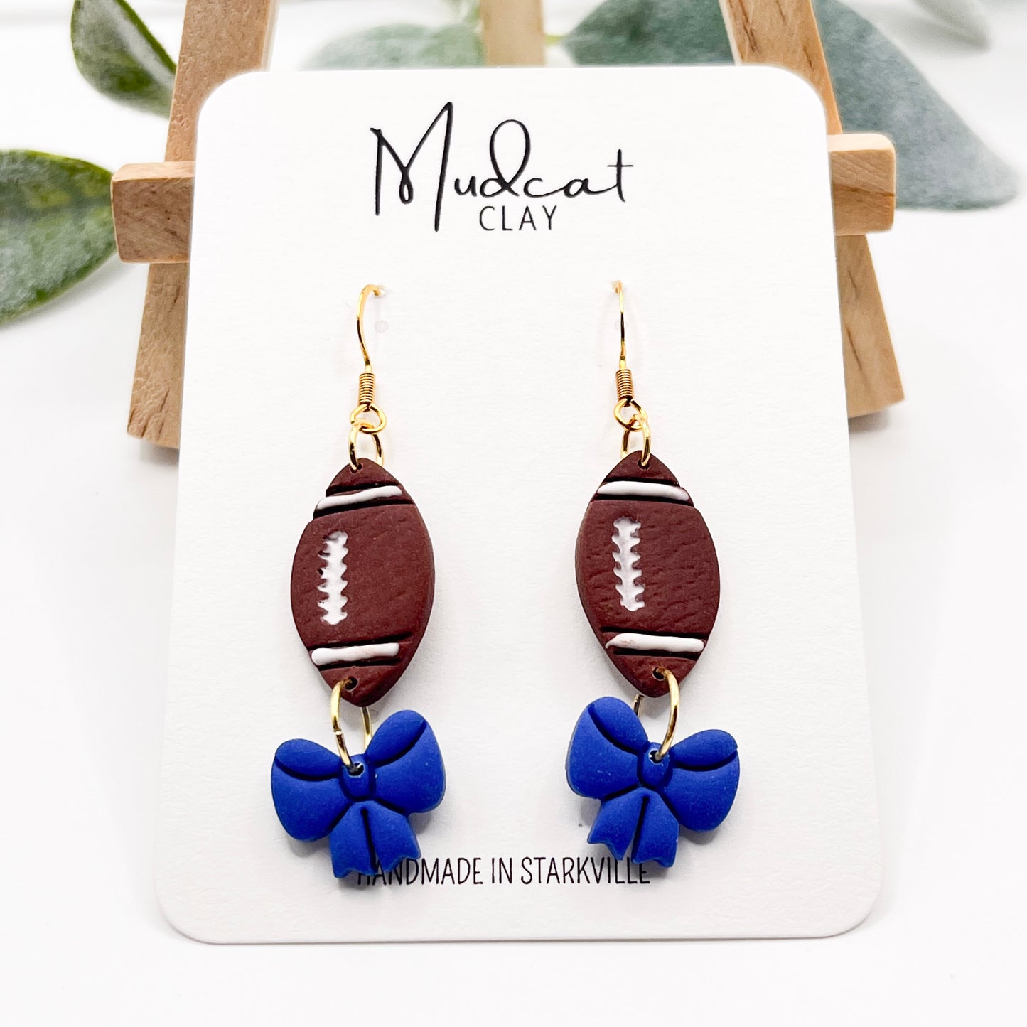 SA | Footballs and Bows