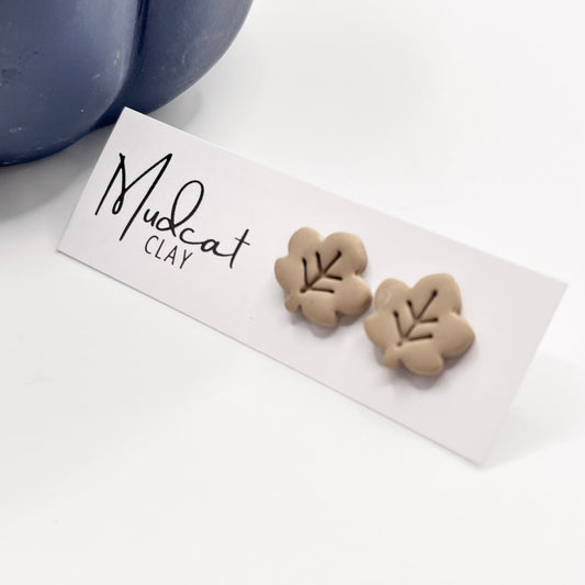 Maple Leaf Stud | Beige