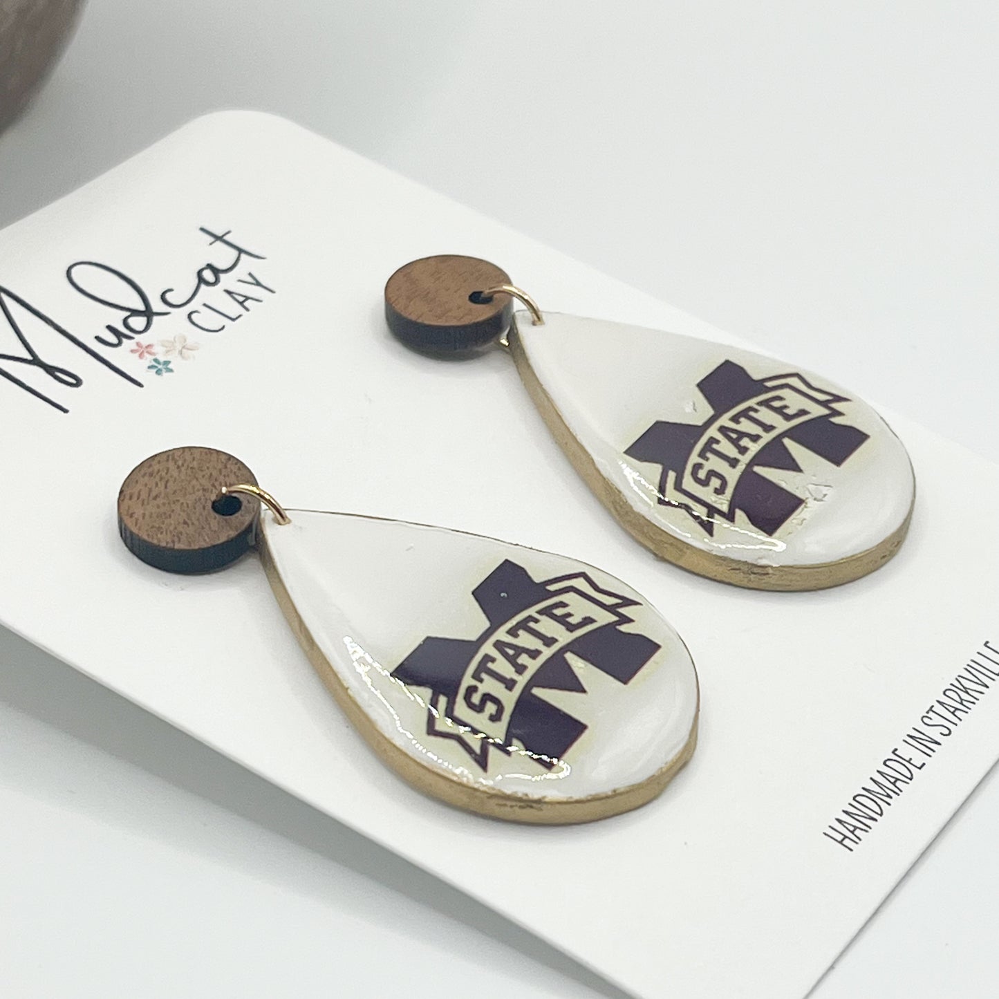 M-State Banner on Teardrop