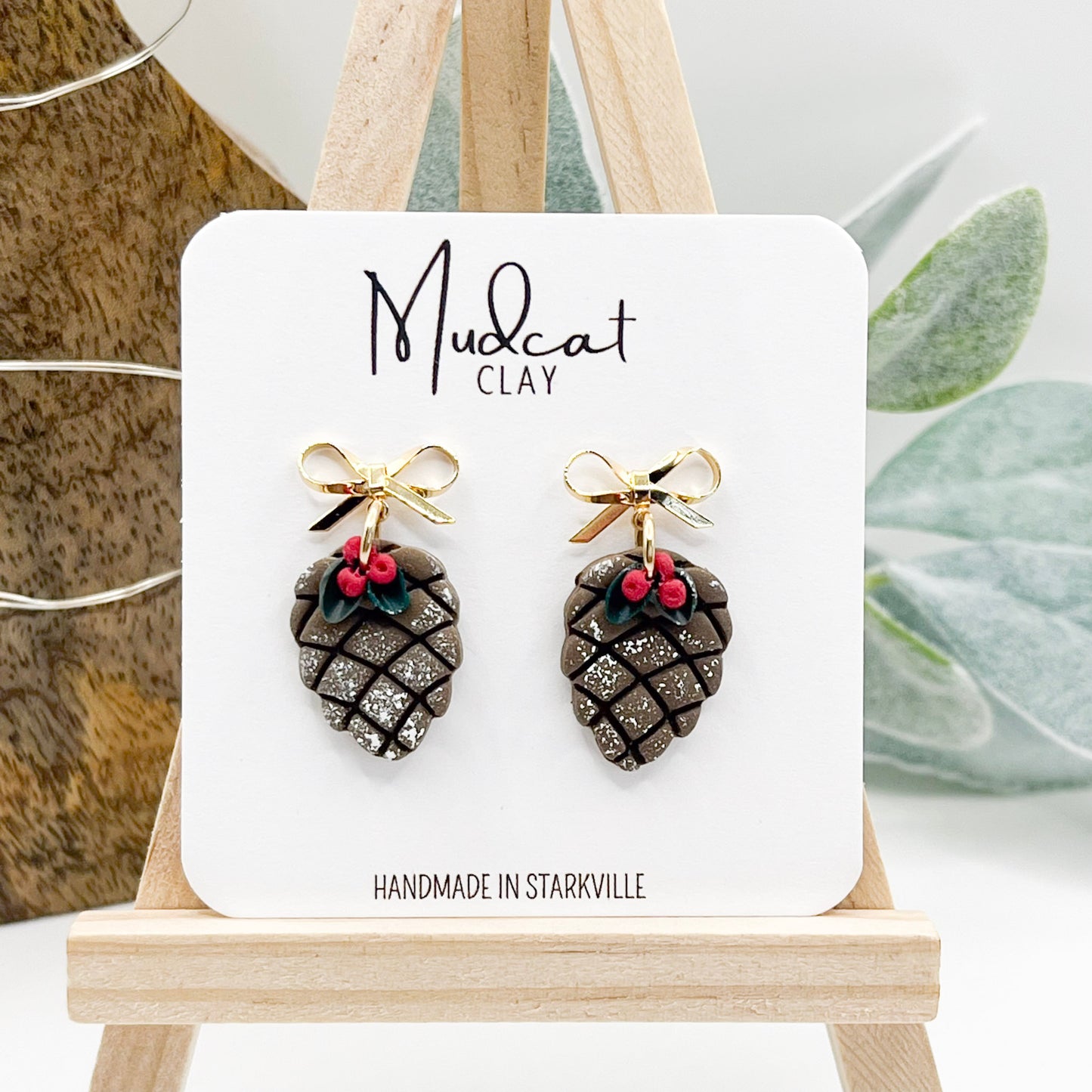 Christmas Pinecones w/ Leaves & Berries