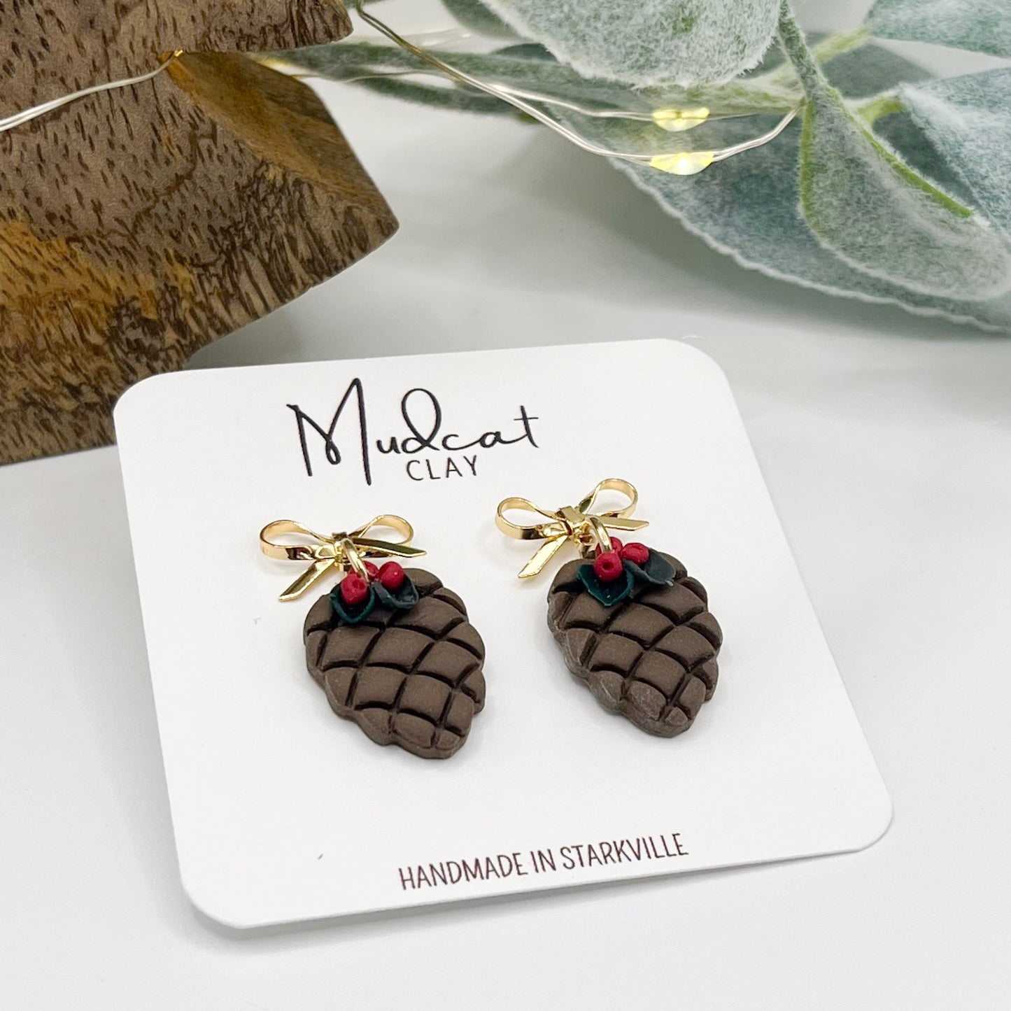 Christmas Pinecones w/ Leaves & Berries