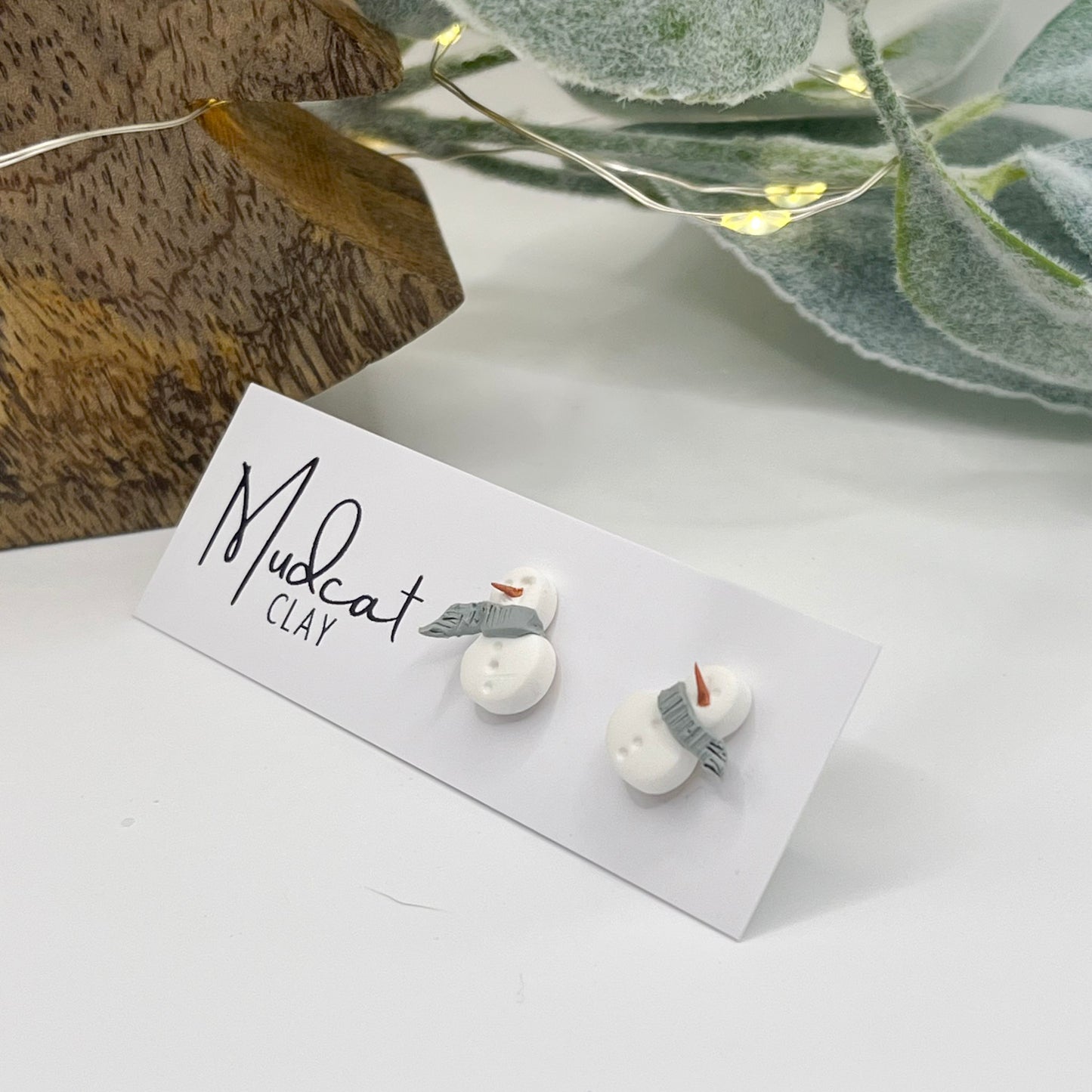 Snowman w/ Scarf Stud