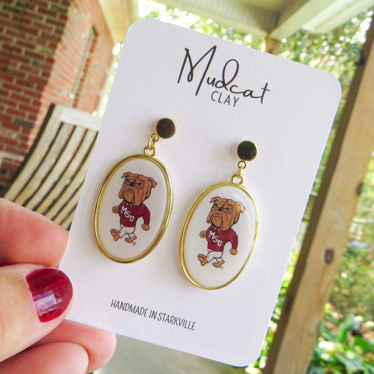 Mississippi State “College Vault” Collection | Walking Bully Earrings