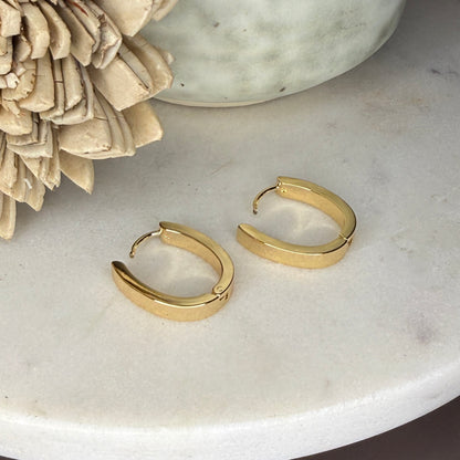 Flat Gold Oval Split Hoops