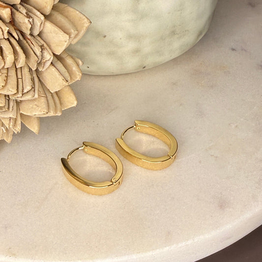 Flat Gold Oval Split Hoops