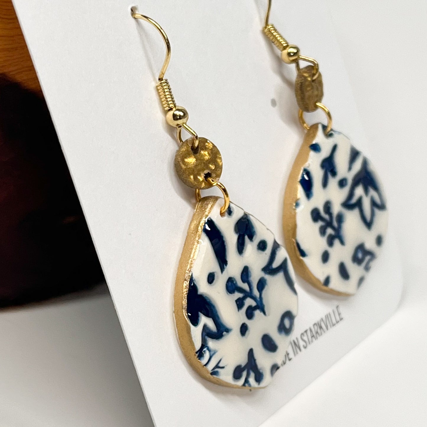 Classic Chinoiserie Dew Drop (Blue & White Floral)