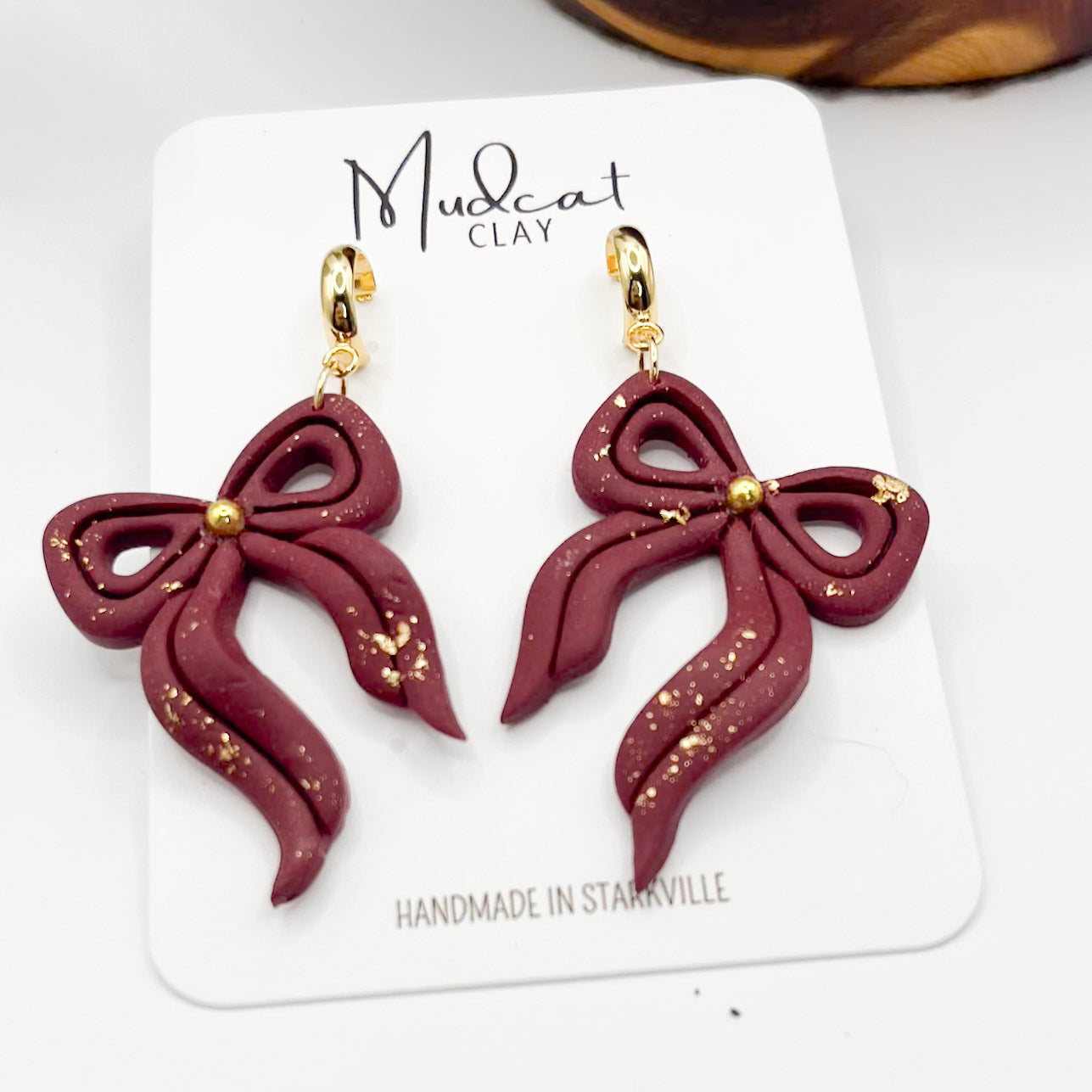 Betty Bow | Maroon with Gold Garnish