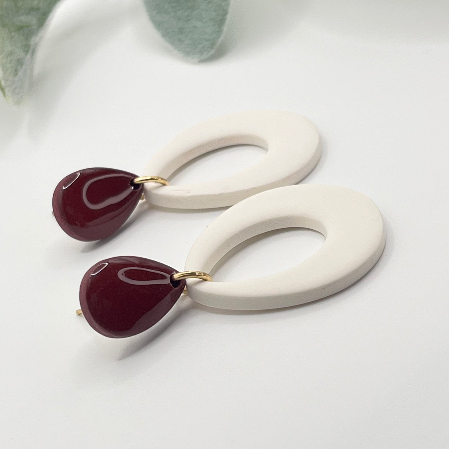 Reflection Teardrops | Matte White & Glossy Maroon